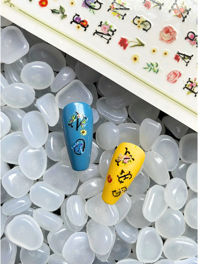Alfabet met Bloemen Nail Art Stickers